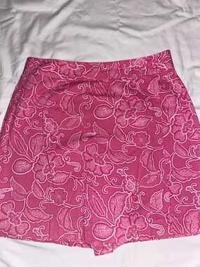 White Stag Pink Floral Lace-Effect Skort